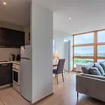 One Bedroom At The Foot Of The Stations Lilla
